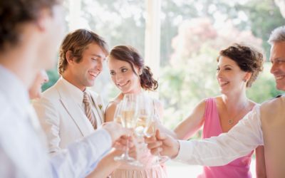 Créer sa liste d’invités pour un mariage intime sans culpabiliser
